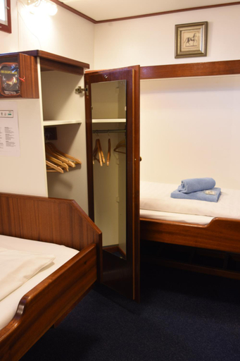 Bedroom 2, MPS Flora, Amsterdam