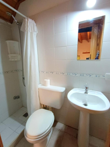 Bathroom, Dormi del Pellin, Lacar