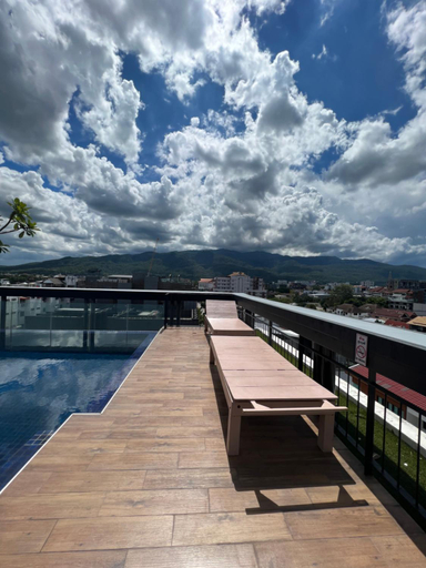 Swimming Pool 11