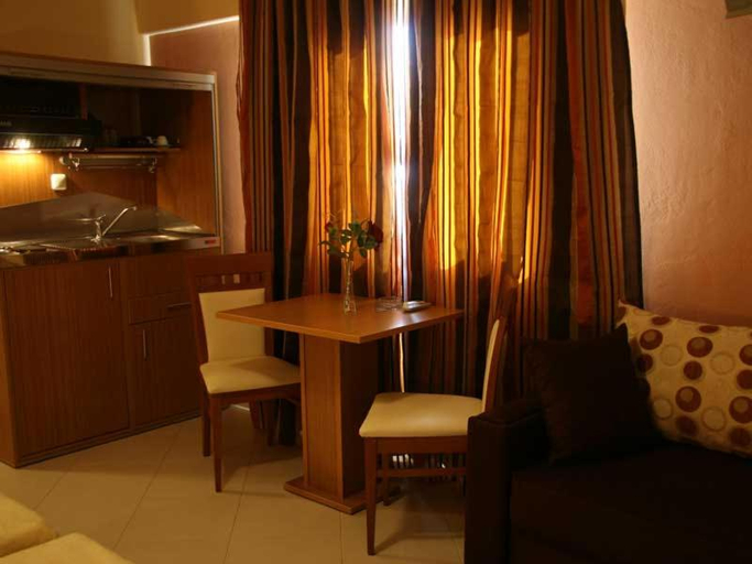 Others 5, Studios Karavos, Central Greece