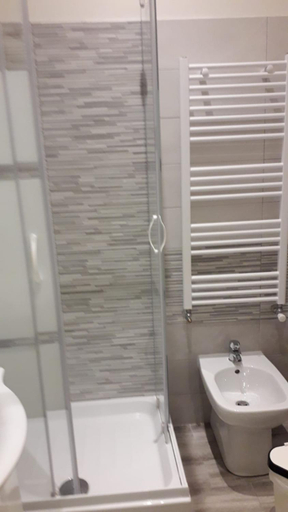 Bathroom 4