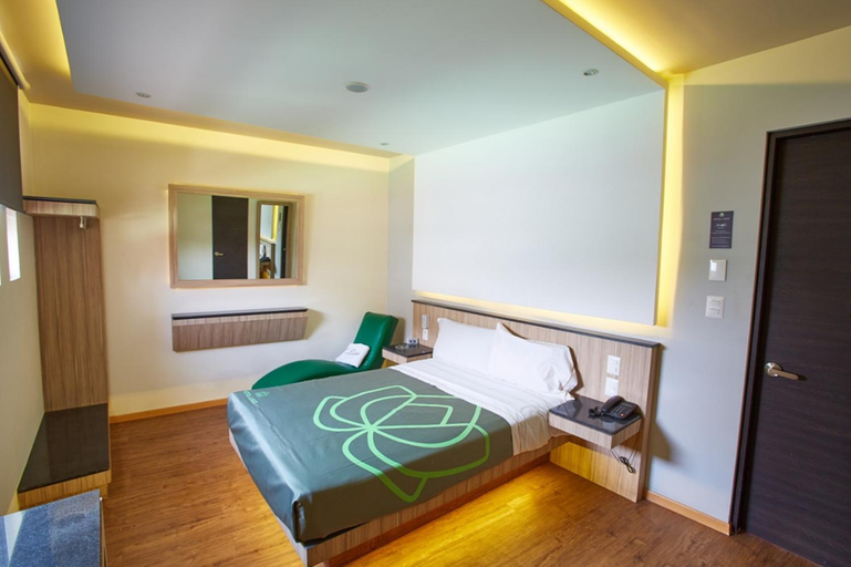 Bedroom 3, Hotel Lirio - Adult Only, Mexico City