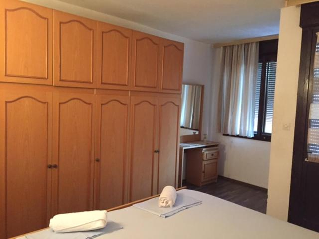 Others 3, Rooms Ana