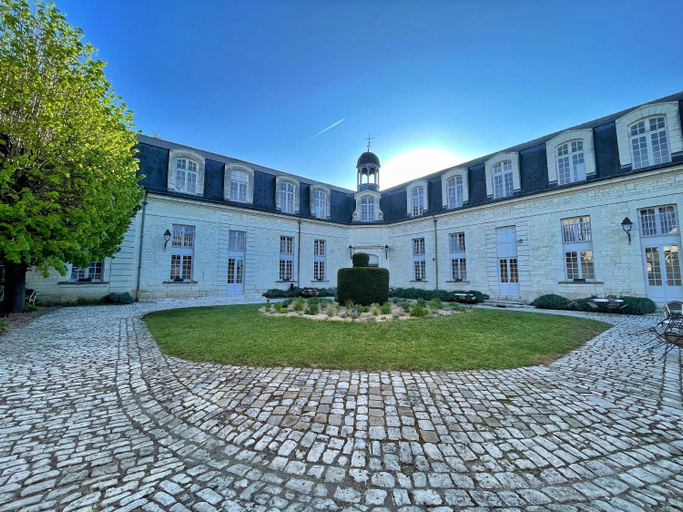 Exterior & Views 1, Hôtel Beauvilliers, Loir-et-Cher