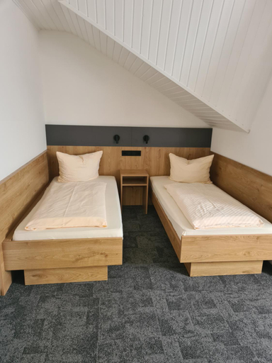 Bedroom 4, Gastehaus Weber, Offenbach