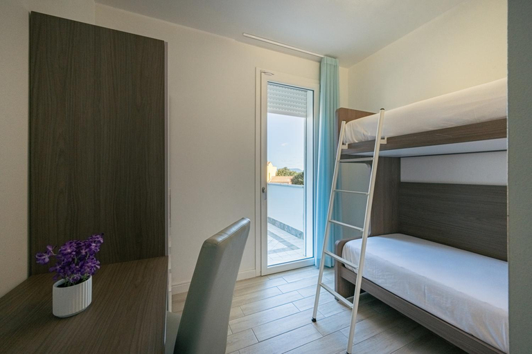 Bedroom 2, Milena Suite Apartments, Sassari