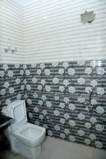 Bedroom 2, Pink City By Comfort Rooms, West
