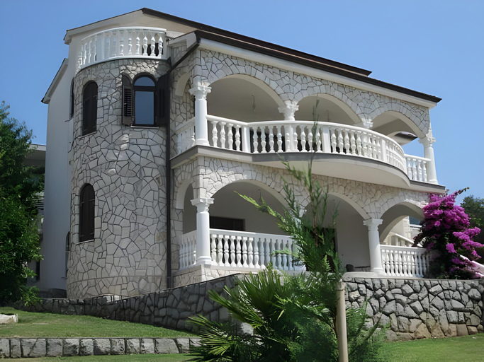 Others 5, Apartments Villa Sandra, Kastav