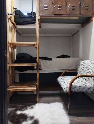Bedroom 3, Palm Villa Hostel, Hillsborough