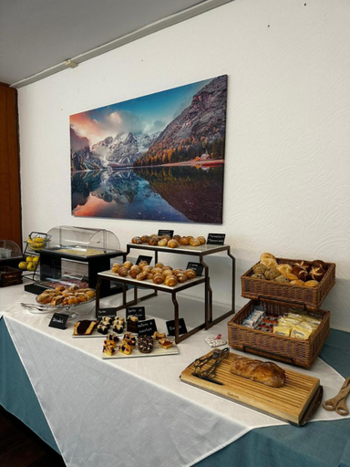 Food & Drinks 5, Hotel Asterix, Bolzano