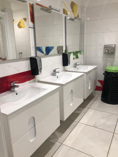Bathroom, Fishta Hotel & Apartments, Shkodrës
