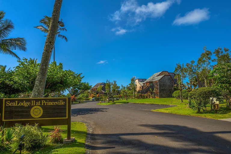 Oceanfront Condo with panoramic views!, Kauai