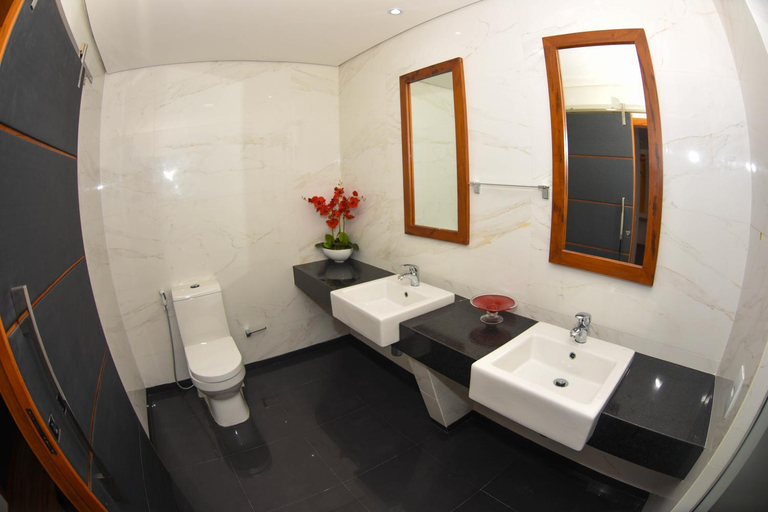 Bathroom 3, Genus Beach Hotel, Paraipaba