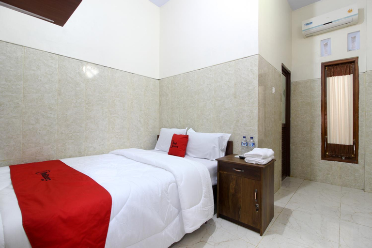 Bedroom 25