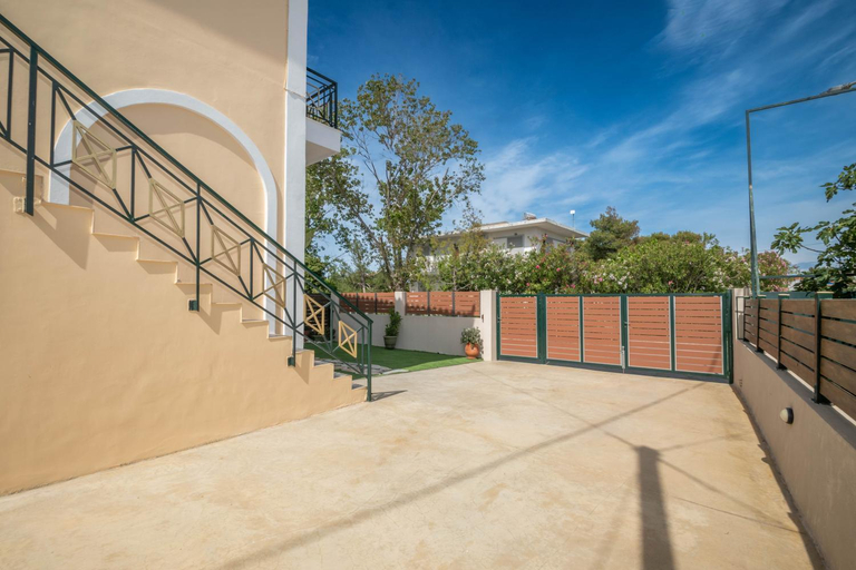 4, Dora's Apartments, Ionian Islands