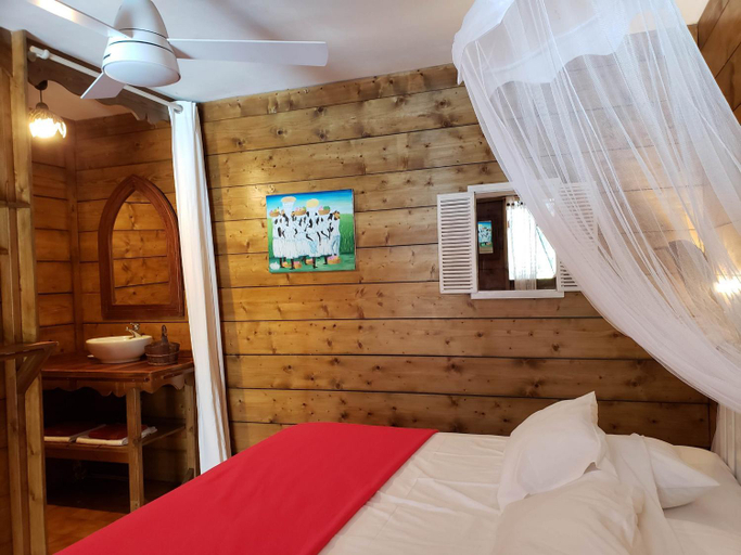 Bedroom 3, Les Bananes Vertes, Saint-Claude