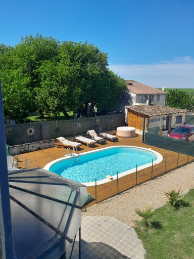 Others 3, Les Flots De Ma Vie Chambres D Hotes et tipi Florence Et Virginie Gossin, Charente-Maritime