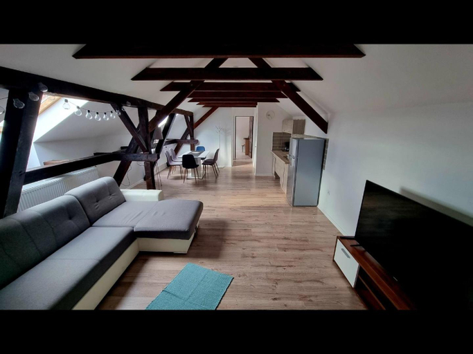 Others 3, DaMa Apartments, Eger