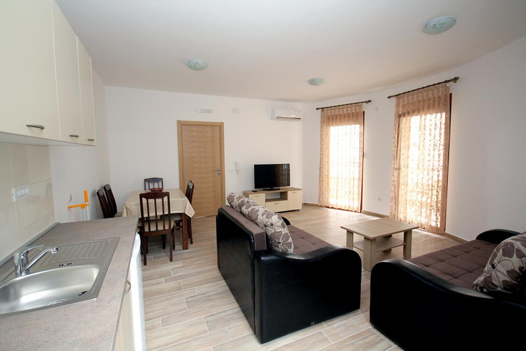 Others 4, Apartments Md Lux