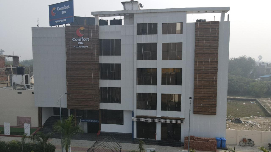 Others 2, Comfort Inn pratapvasini, Pratapgarh