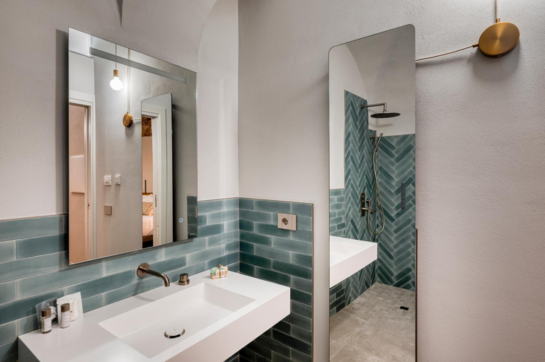 Bathroom 3