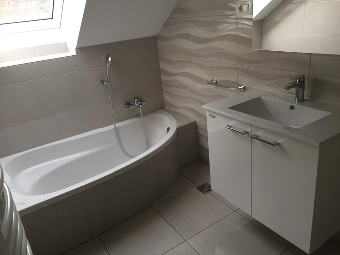 Bathroom 3, Kirhouse Apartment, Bled