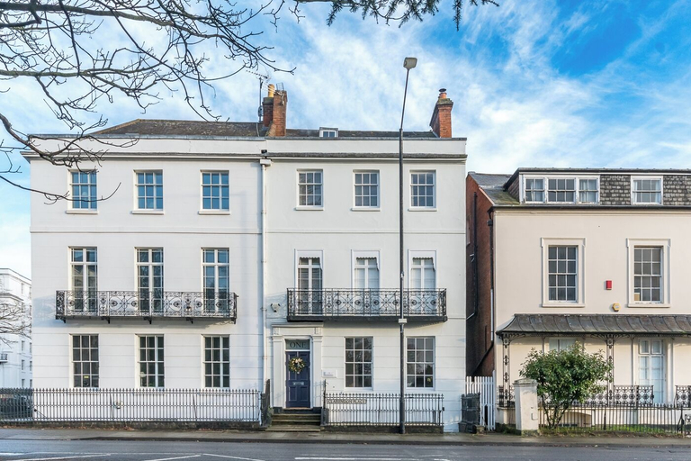 Exterior & Views, Clarendon Place 1BD in Leamington Spa, Warwickshire