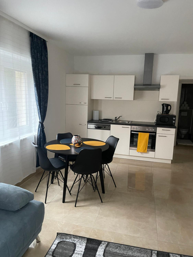 Others 4, SEOS Self Check in ,Gratis parken,Apartment mit Schlaf Zimmer und StudioApartmet, Graz