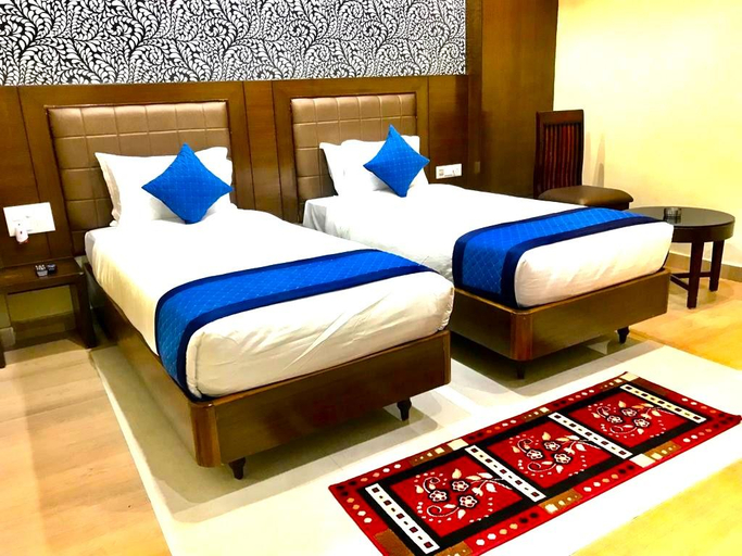 Bedroom, The Prestige Continental, Anugul