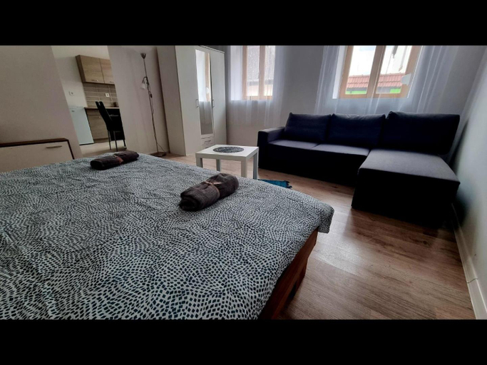 Others 5, DaMa Apartments, Eger