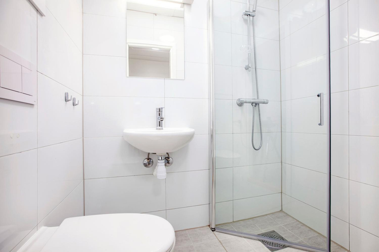 Bathroom 3, Hostel Oslofjord, Bærum