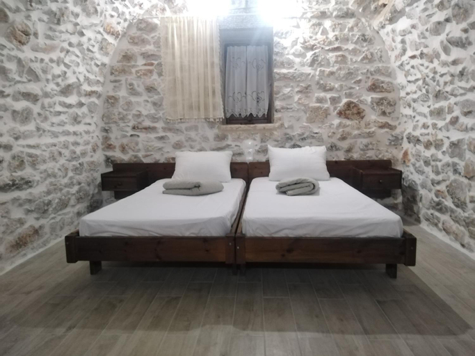 Bedroom 2, Pandera areopoli, Peloponnese