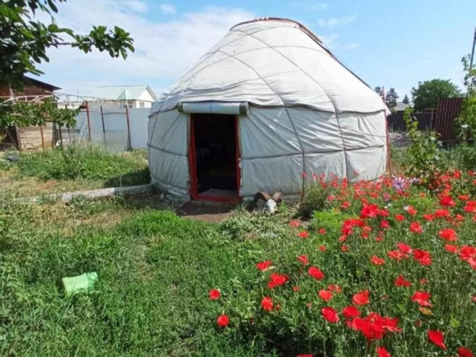 2, Karakol Yurt Lodge, Ak-Suu