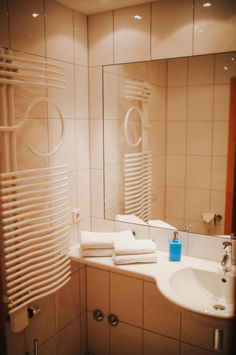 Bathroom, Hotel & Restaurant Adler, Ortenaukreis