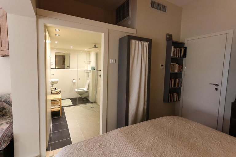 Bedroom 2, Krivine B&B