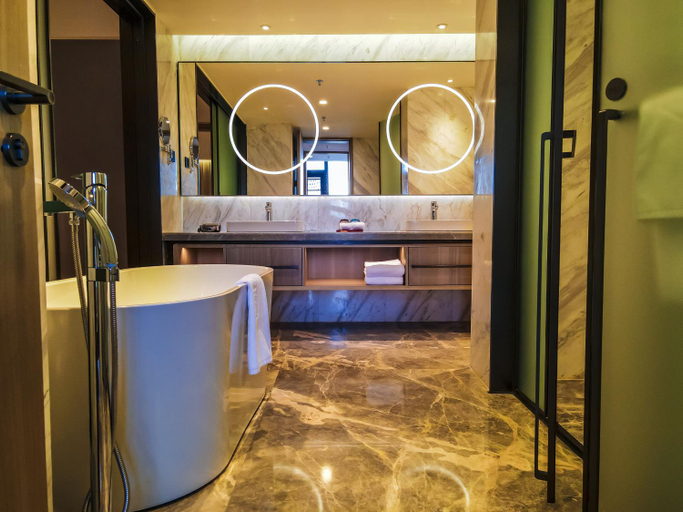 Bathroom 4, Argyle Grand Hotel Nairobi Airport, Starehe