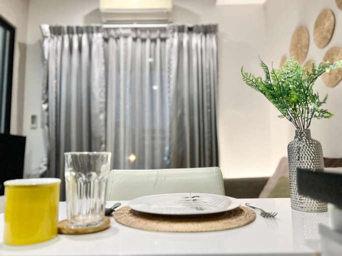 Food & Drinks, Comfort apartment at The Nimman haemin, Muang Chiang Mai