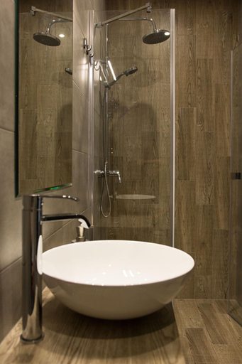 Bathroom 3, Barwald Hills - jacuzzi i piekny widok na Babia Gore i Beskidy, Wadowice