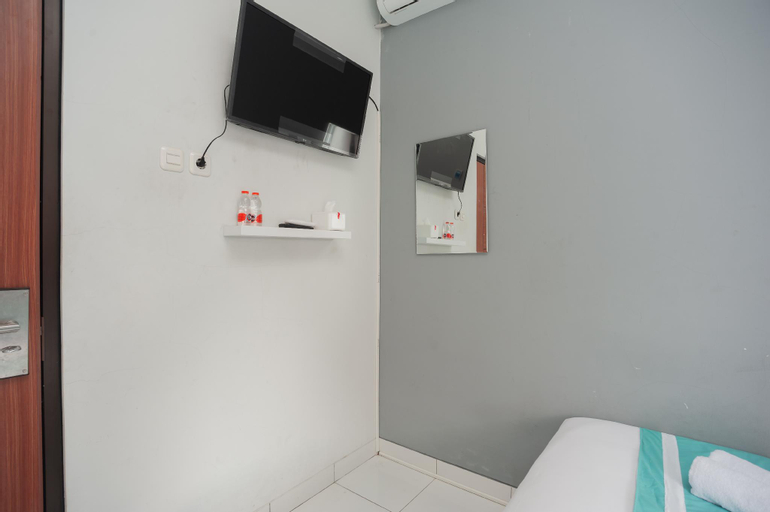 Bedroom 6