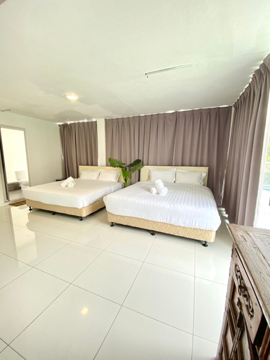 Seahome Boutique Hotel Room Type - Deluxe Family Room with Connecting Room Seahome Boutique Hotel Room Type - Deluxe Family Room with Connecting Room