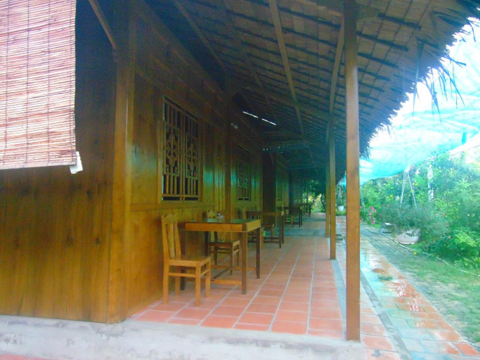 Exterior & Views 4, Ba Linh Homestay, Long Hồ