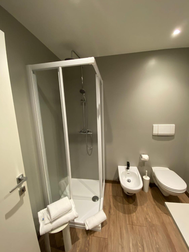 Bathroom 3, Fly Bike Hotel, Trento