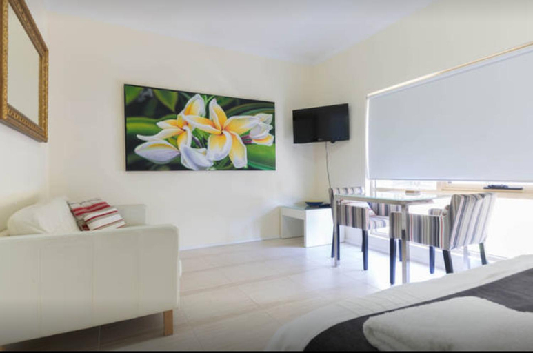 Others 3, M102 West Perth Studio Apartment near Kings Park, Perth