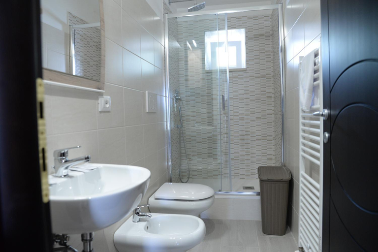 Others 2, RESIDENCE CIMINO By Termitito, Matera