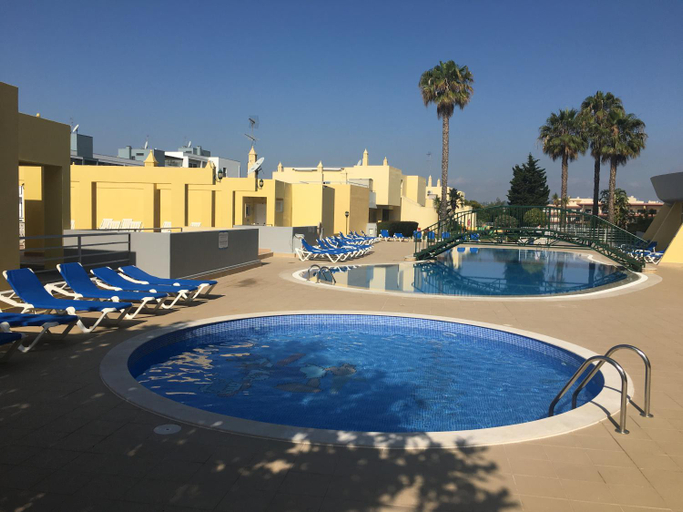 Sport & Beauty 2, Condominio do Mar, Lagos