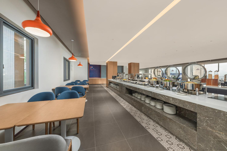 Food & Drinks 4, Holiday Inn Express wawu Mountain By IHG, Meishan