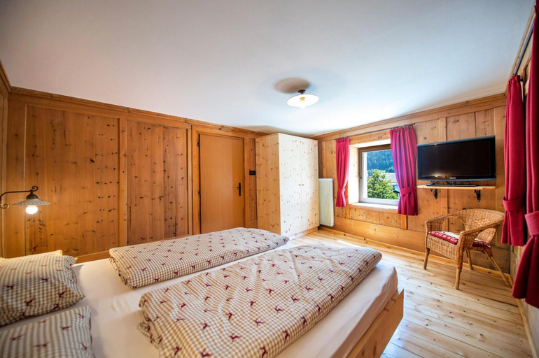 Bedroom 2, Apartments Smidl, Bolzano