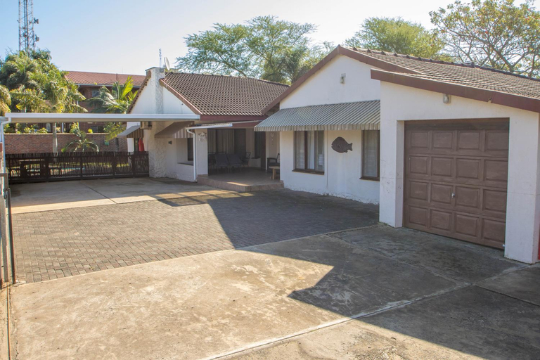 Fishermans Flat and House, Umkhanyakude