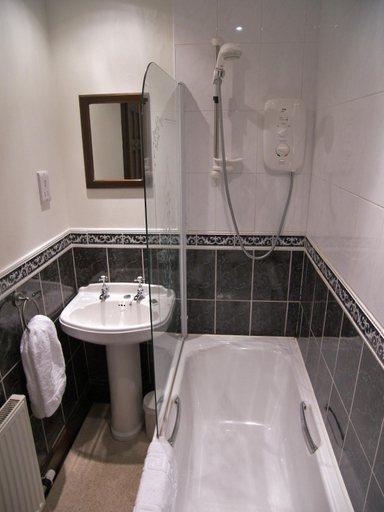 Bathroom, Lion and Unicorn Hotel, Stirling