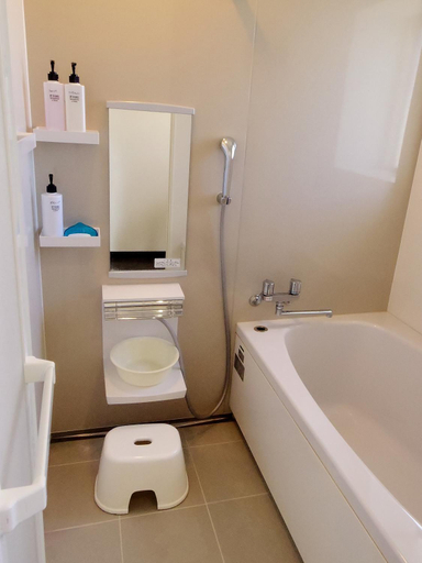Bathroom 5, Weekly/Monthly SORA, Miyakojima